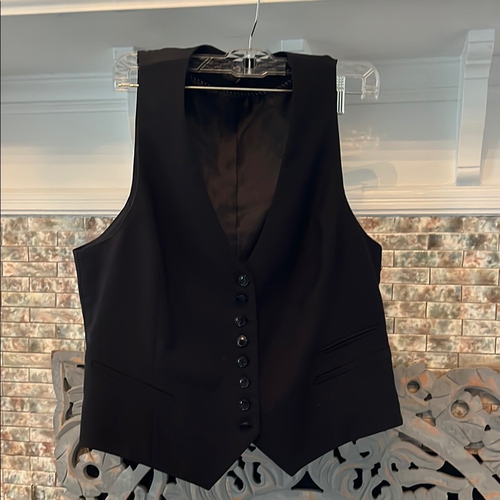 H&M Black Buttoned Vest Top